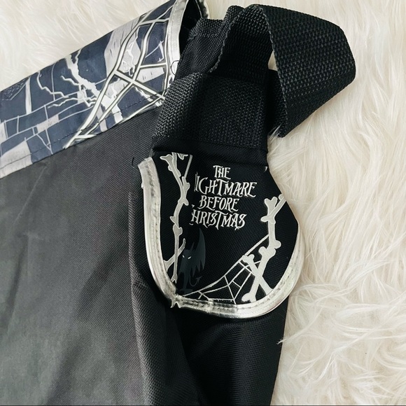 Disney’s The Nightmare Before Xmas Sally & Jack Black Messenger Bag (NWOT) - Picture 5 of 10
